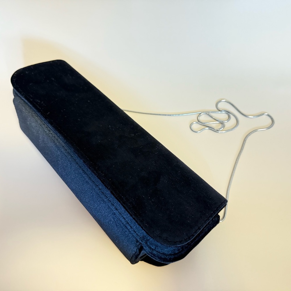 Black Velvet Slim Shoulder Bag | Y2K 90s Minimalist Clutch | Silver Chain Strap - Picture 4 of 5